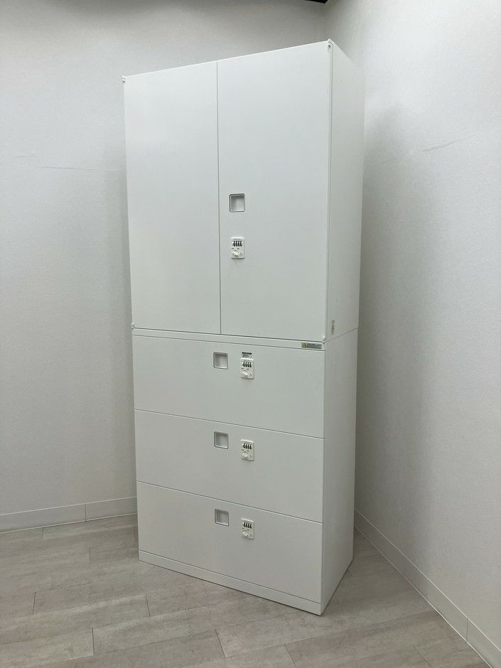 オカムラレクトラインシリーズ 両開きラテラル上下書庫 商品画像1