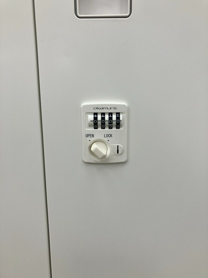 オカムラレクトラインシリーズ 両開きラテラル上下書庫 商品画像6
