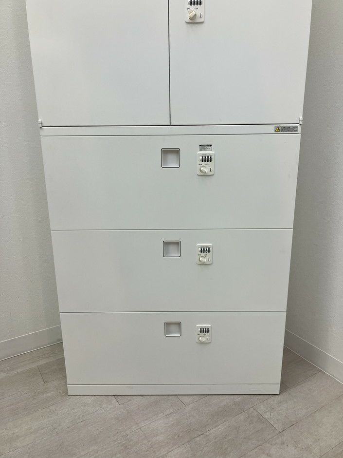 オカムラレクトラインシリーズ 両開きラテラル上下書庫 商品画像9