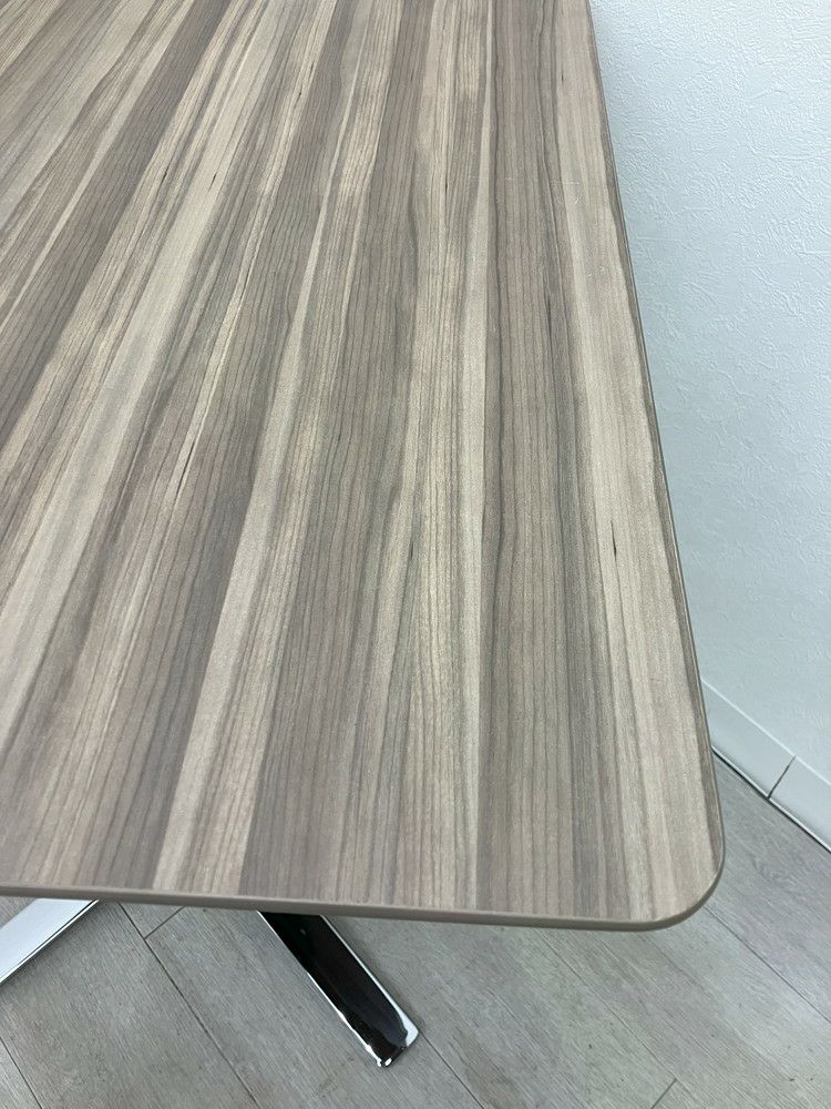 Wilkhahn（ウィルクハーン）エーライン（Aline）シリーズ 角テーブル 商品画像3