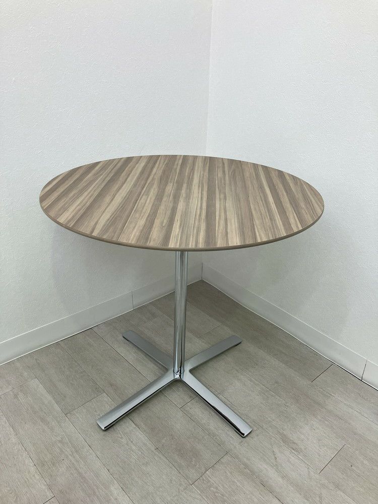 Wilkhahn（ウィルクハーン）エーライン（Aline）シリーズ 丸テーブル 商品画像1