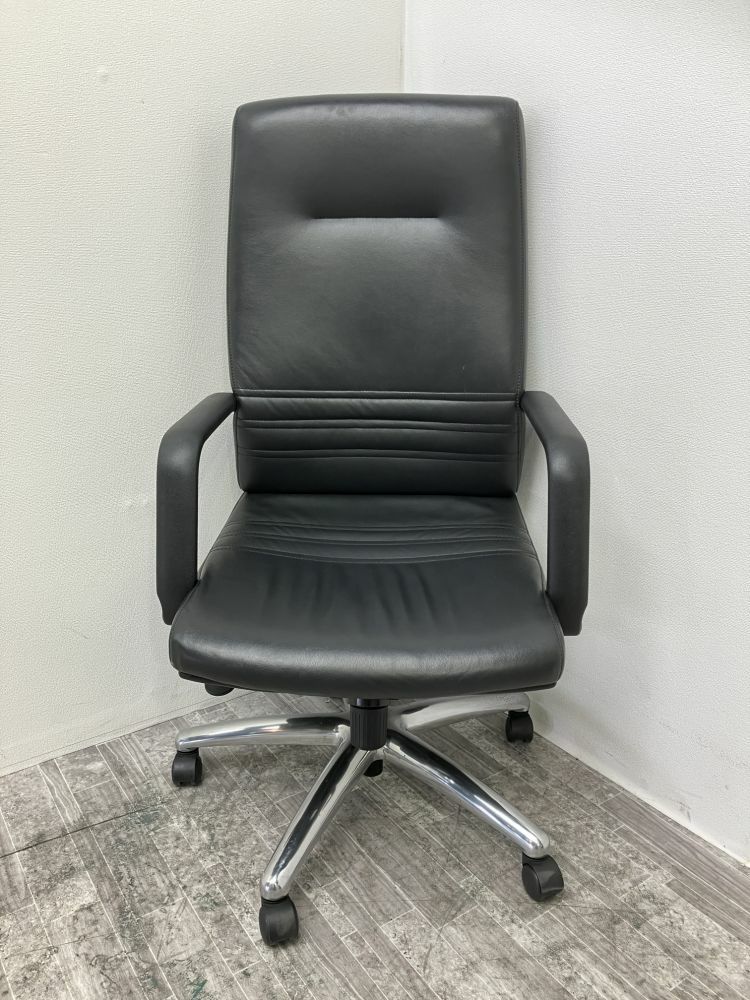 イトーキC-1タイプシリーズ 固定肘付マネジメントチェア 商品画像2