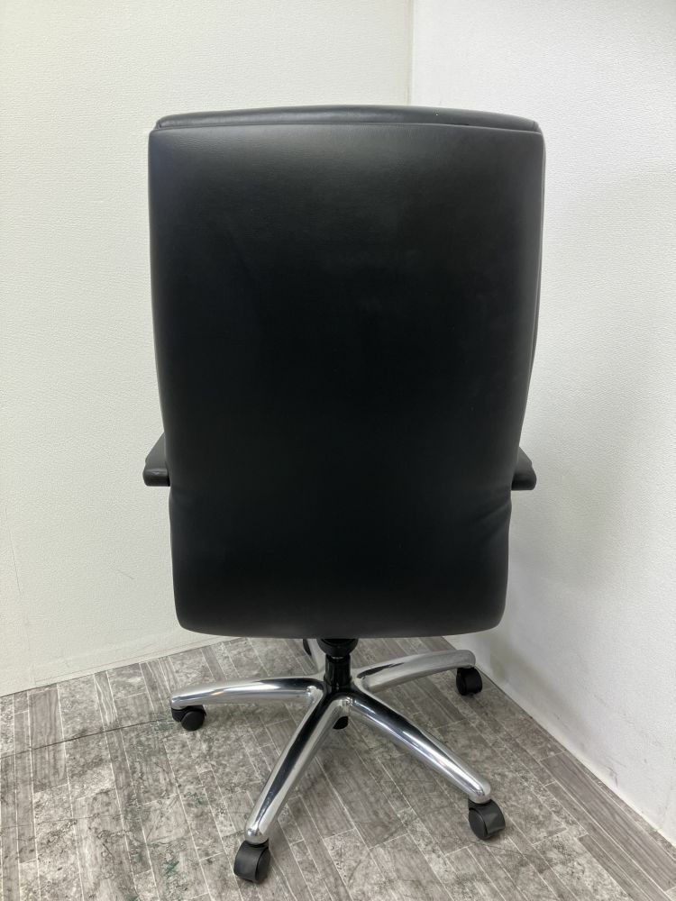 イトーキC-1タイプシリーズ 固定肘付マネジメントチェア 商品画像5