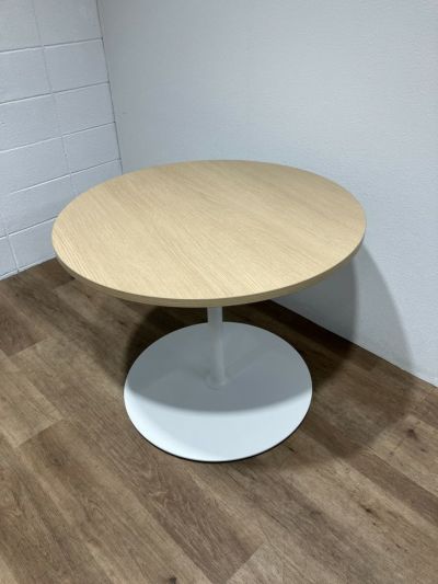 コクヨフランカシリーズ 丸テーブル 商品画像1