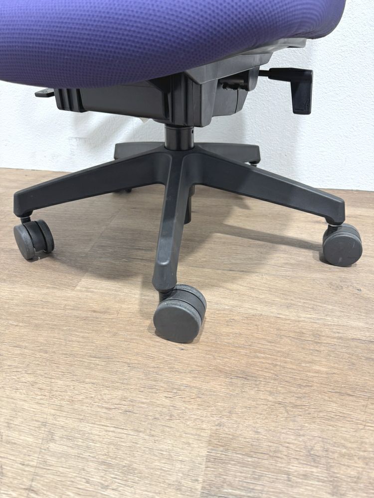 コクヨピコラ(picora)チェア 固定肘付ピコラチェア　 商品画像5