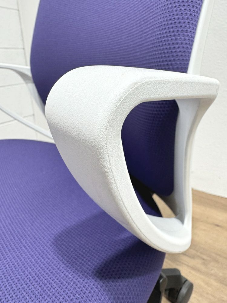 コクヨピコラ(picora)チェア 固定肘付ピコラチェア　 商品画像7