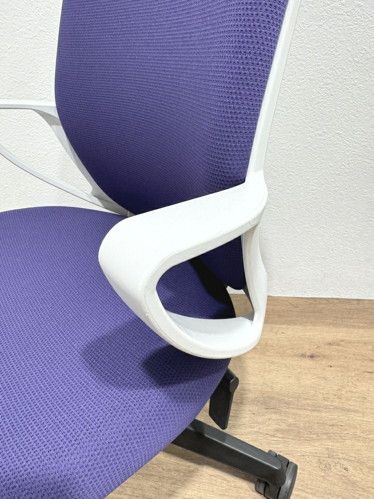 コクヨピコラ(picora)チェア 固定肘付ピコラチェア　 商品画像8