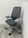 イトーキノート(nort)チェア 可動肘付きノートチェア 商品画像1