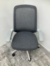 イトーキノート(nort)チェア 可動肘付きノートチェア 商品画像3