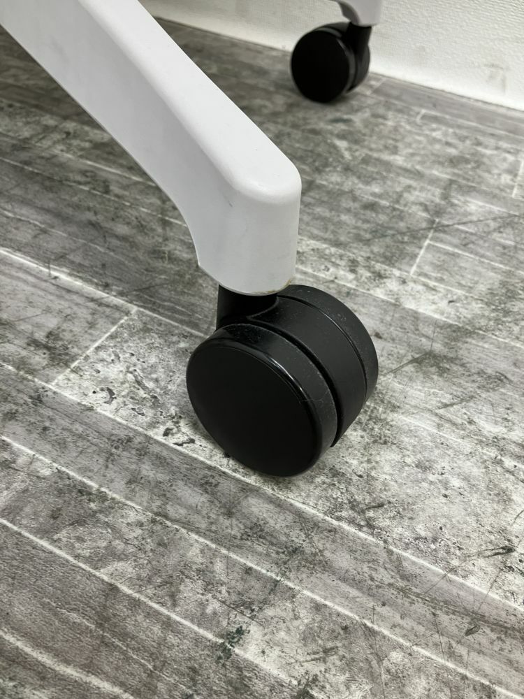 イトーキノート(nort)チェア 可動肘付きノートチェア 商品画像10