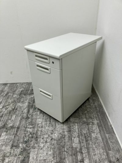 プラス 3段脇机