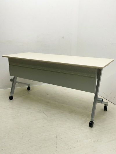ライオン クルークシリーズ 1560平行スタックテーブル