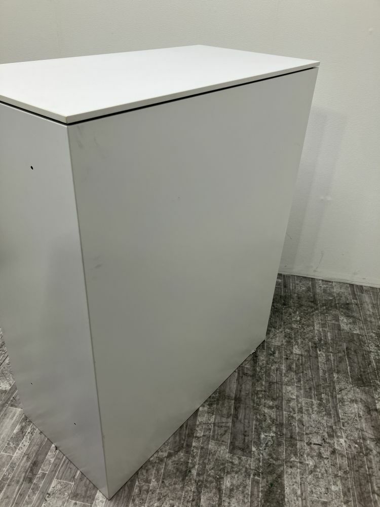 オカムラレクトラインシリーズ 天板付3段ラテラル書庫 商品画像7