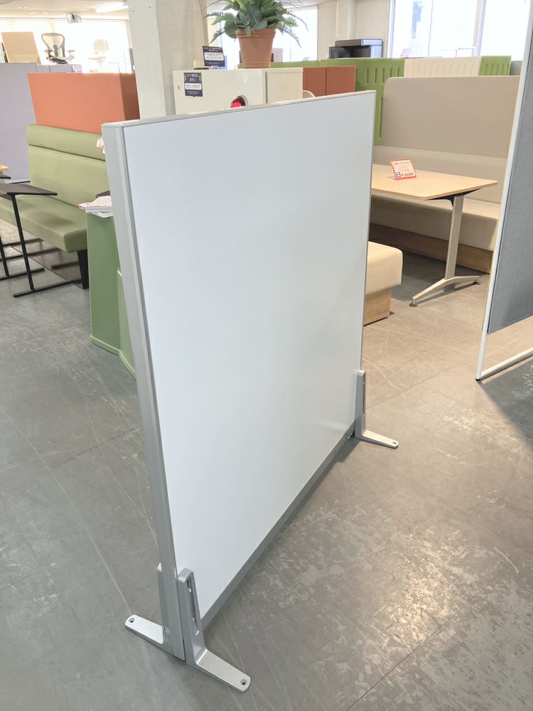 ウチダ（内田洋行）リンキー2シリーズ 自立パーテーション 商品画像2