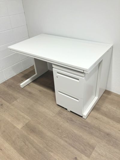 ウチダ（内田洋行）SCAENA(スカエナ)シリーズ　Kタイプ 1200平デスク+ワゴンセット 商品画像1