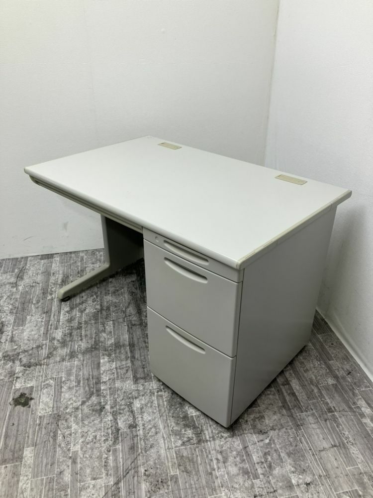 オカムラ1100片袖デスク 商品画像2