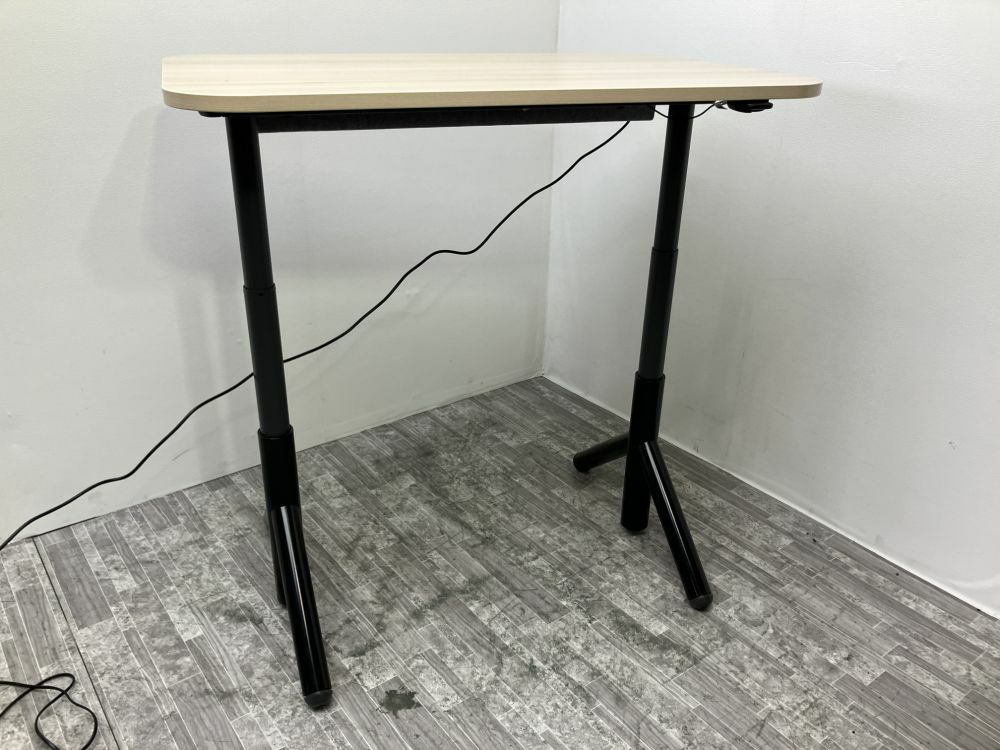 スチールケース1200電動昇降デスク 商品画像4