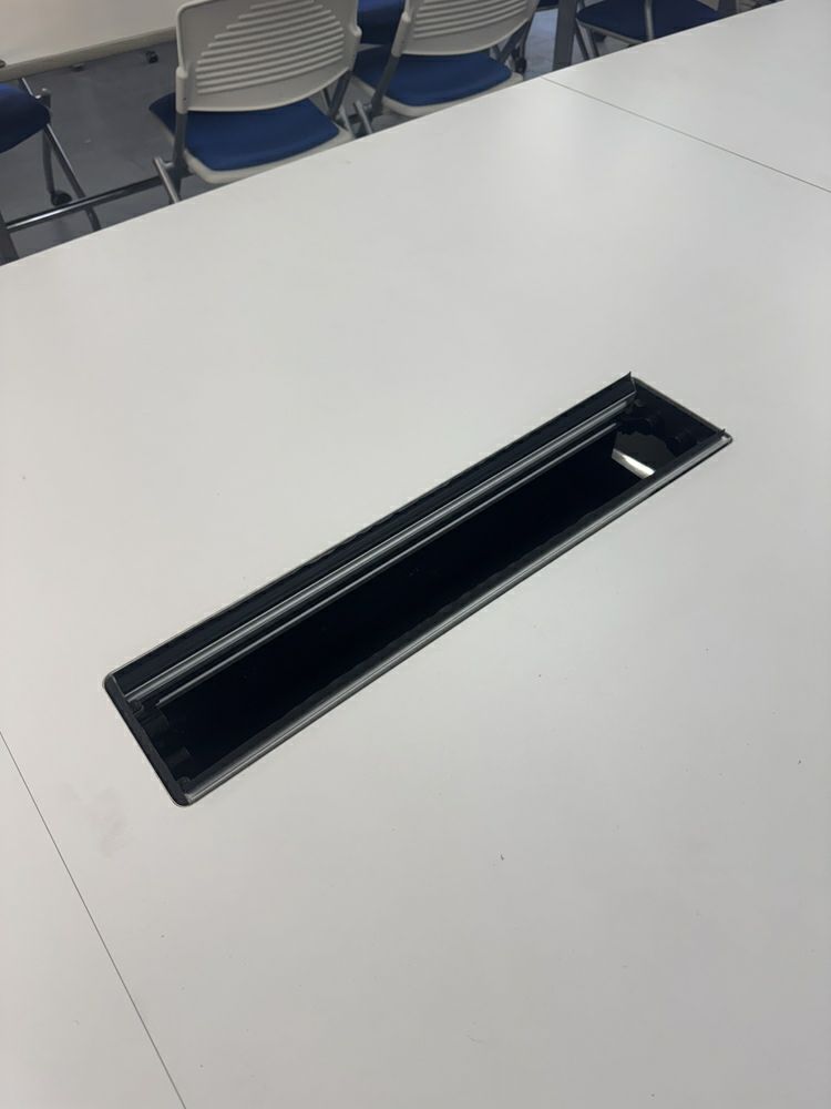 オカムララティオ2シリーズ 4800ミーティングテーブル 商品画像6