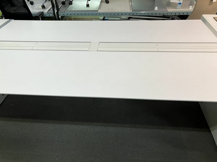 プラスSTAGEO(ステージオ)シリーズ 2400フリーアドレスデスク 商品画像2