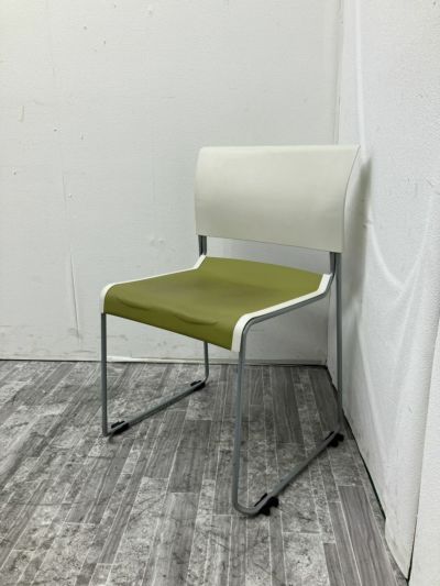 イトーキLuvek(ルベック)シリーズ ルベックチェア 商品画像1