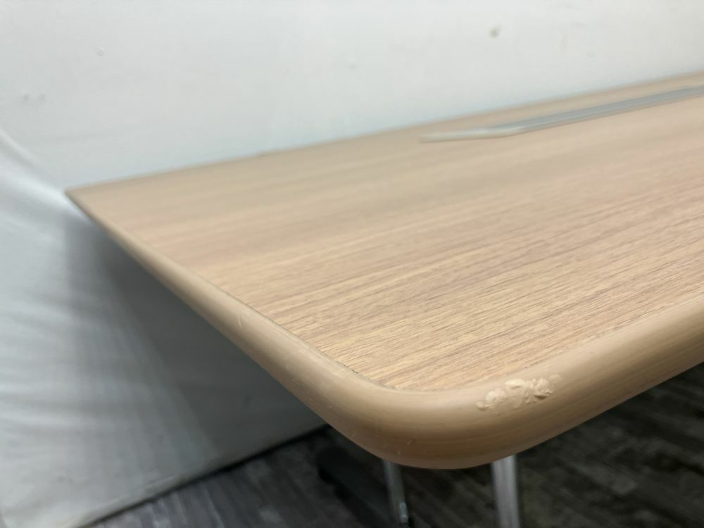 オカムラ2400ミーティングテーブル 商品画像2