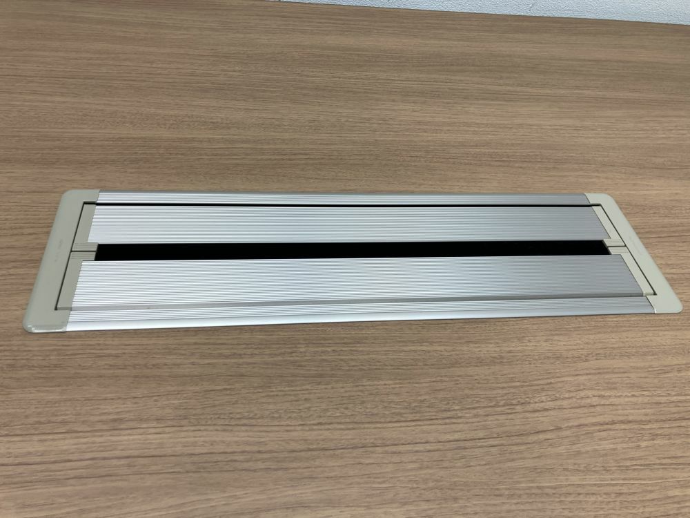 オカムラ2400ミーティングテーブル 商品画像3