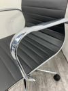 井上金庫固定肘付ミーティングチェア 商品画像5