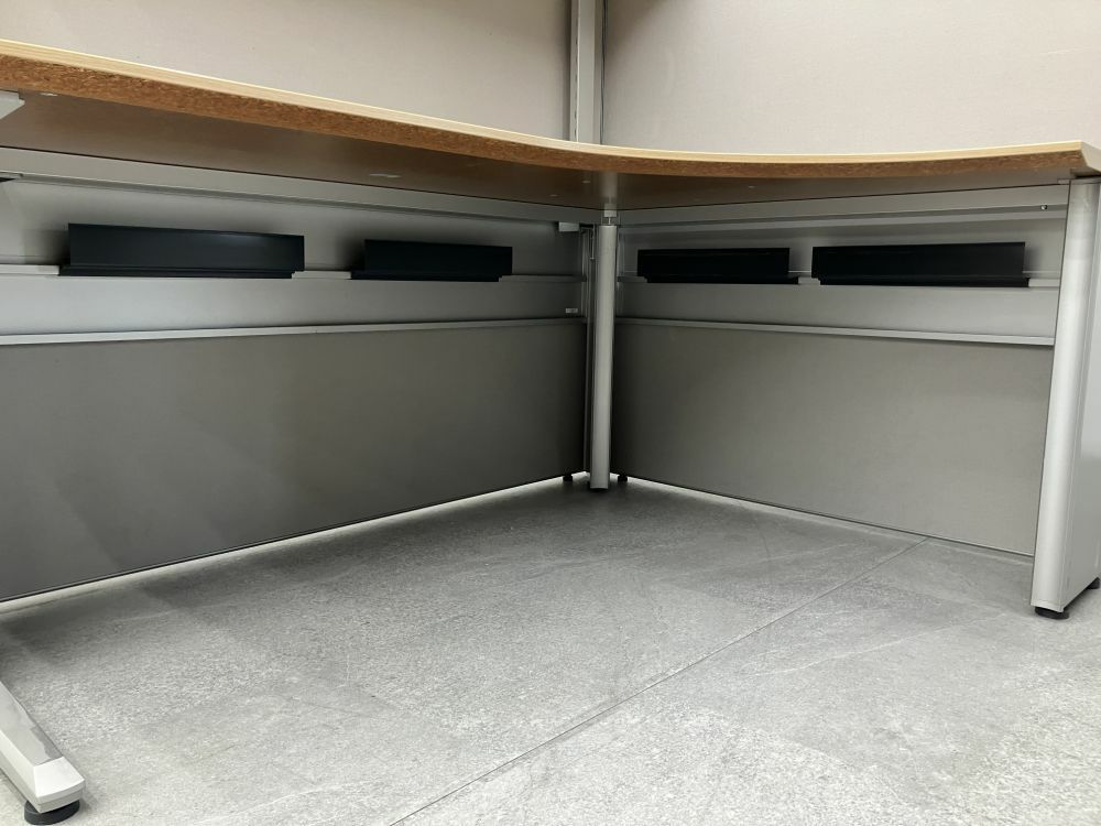 イトーキパネル・ストレージ付1540L型デスク 商品画像5