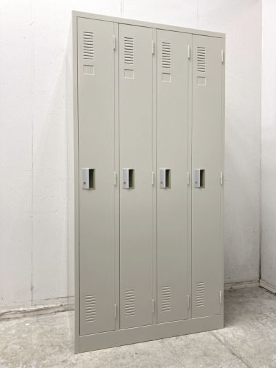 プラス4人用ロッカー 商品画像1