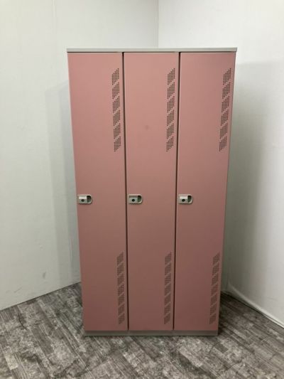 イトーキ3人用ロッカー 商品画像1