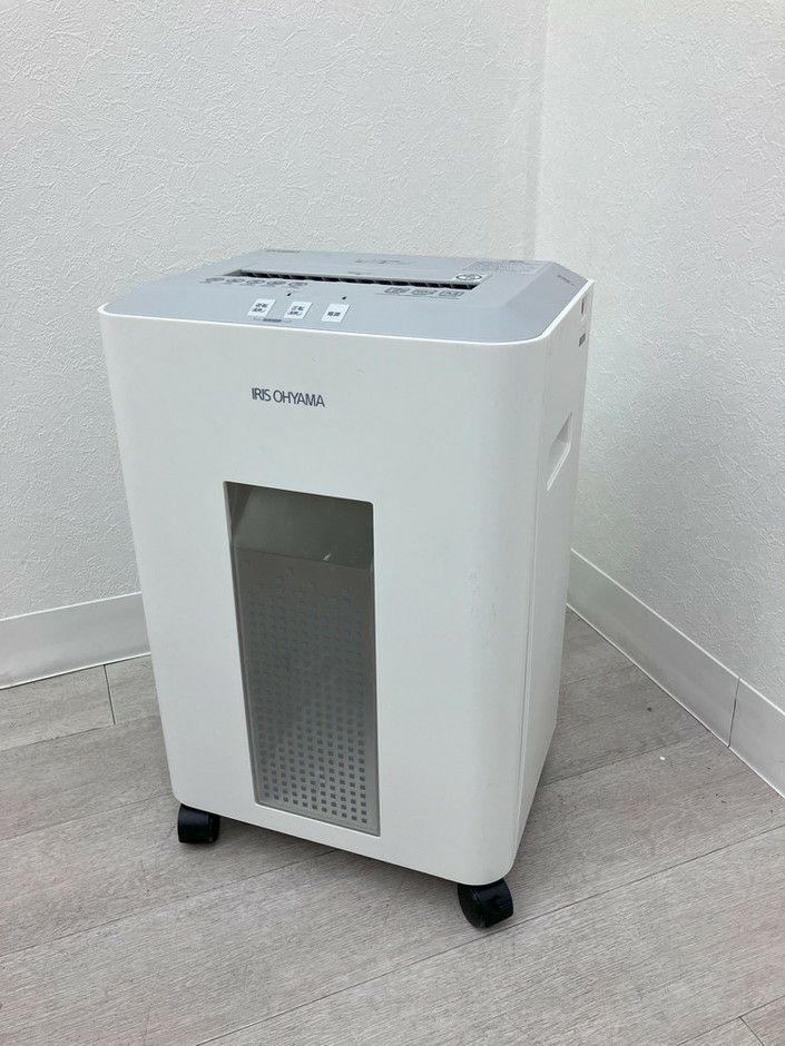 アイリスオーヤマシュレッダー 商品画像1
