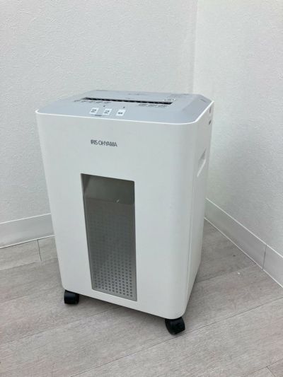 アイリスオーヤマシュレッダー 商品画像1