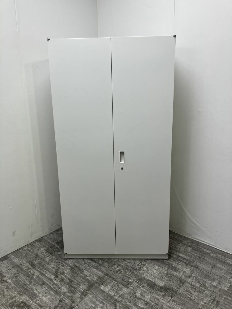 イトーキシンラインシリーズ 両開き書庫 商品画像1