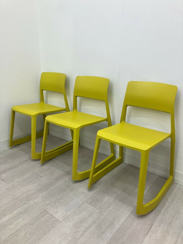 Vitra（ヴィトラ）Tip Ton（ティプトン） スタッキングチェア3脚セット 商品画像1