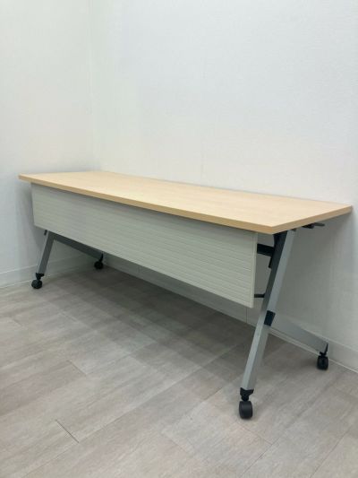 ウチダ（内田洋行）プラッテ（PLATTE）シリーズ 平行スタックテーブル 商品画像1