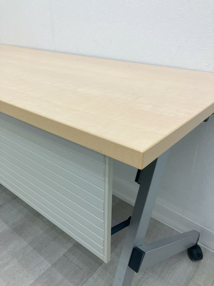 ウチダ（内田洋行）プラッテ（PLATTE）シリーズ 平行スタックテーブル 商品画像6