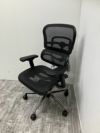 エルゴヒューマン可動肘付ベーシックチェア 商品画像1