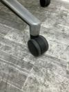 エルゴヒューマン可動肘付ベーシックチェア 商品画像5