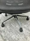 エルゴヒューマン可動肘付ベーシックチェア 商品画像6