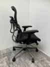 エルゴヒューマン可動肘付ベーシックチェア 商品画像7