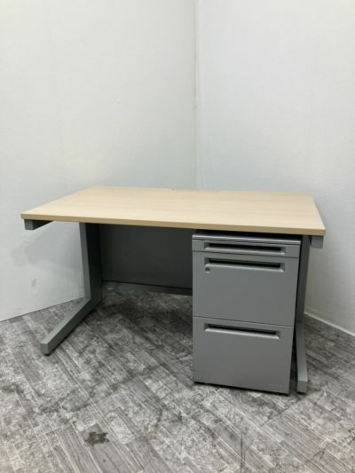 オカムラ1200平デスク+ワゴンセット 商品画像1