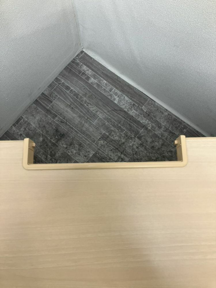 オカムラ1200平デスク+ワゴンセット 商品画像4