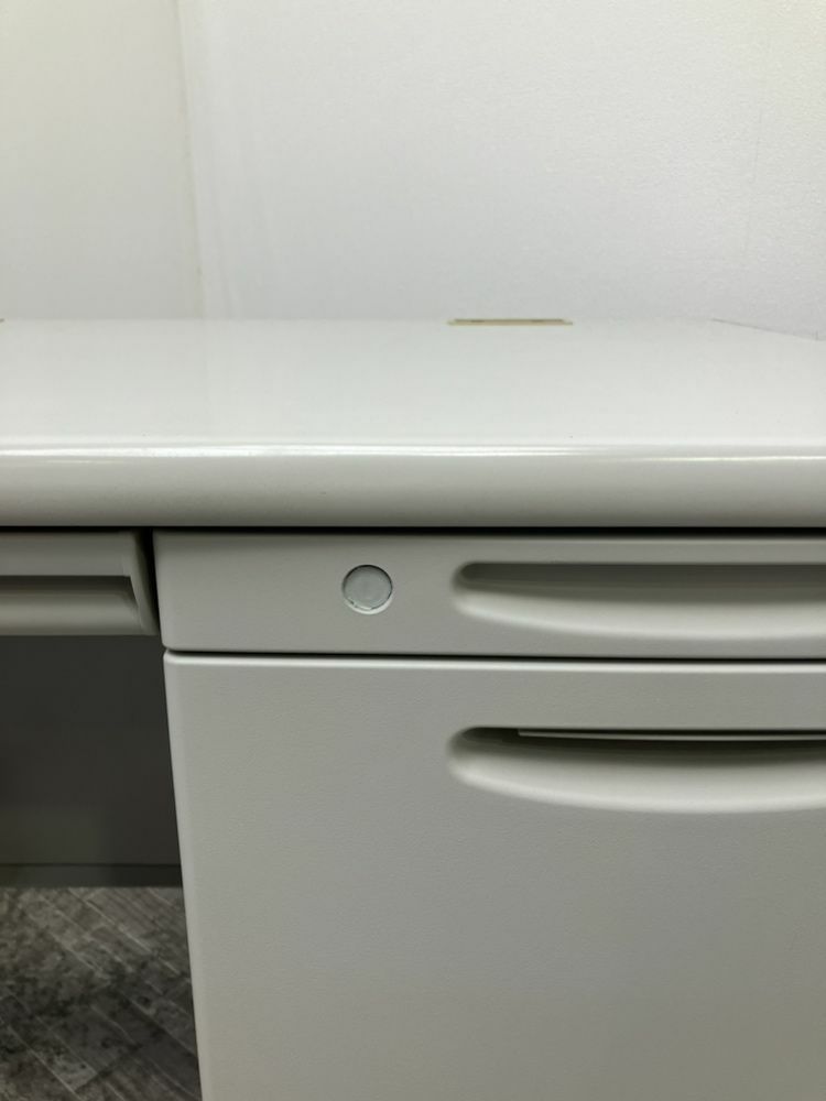 オカムラSDシリーズ 1000片袖デスク 商品画像3