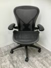 HermanMiller（ハーマンミラー）アーロンチェア 可動肘付アーロンチェア 商品画像2