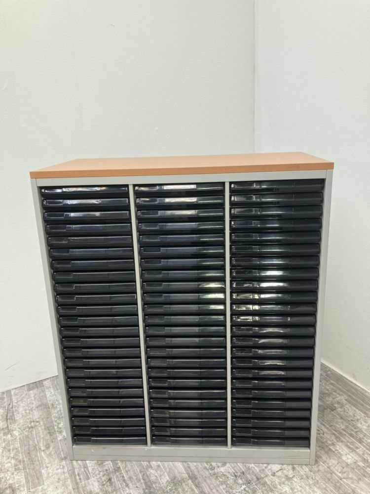 ウチダ（内田洋行）天板付きB4クリアケース書庫 商品画像1