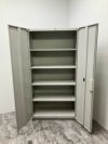 イトーキシンラインシリーズ 両開き書庫 商品画像3