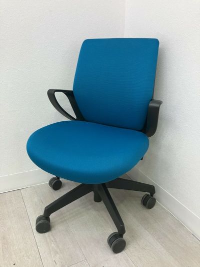 コクヨピコラ(picora)チェア 固定肘付ピコラチェア 商品画像1