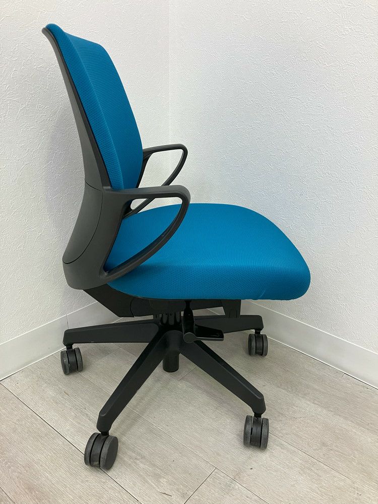 コクヨピコラ(picora)チェア 固定肘付ピコラチェア 商品画像3