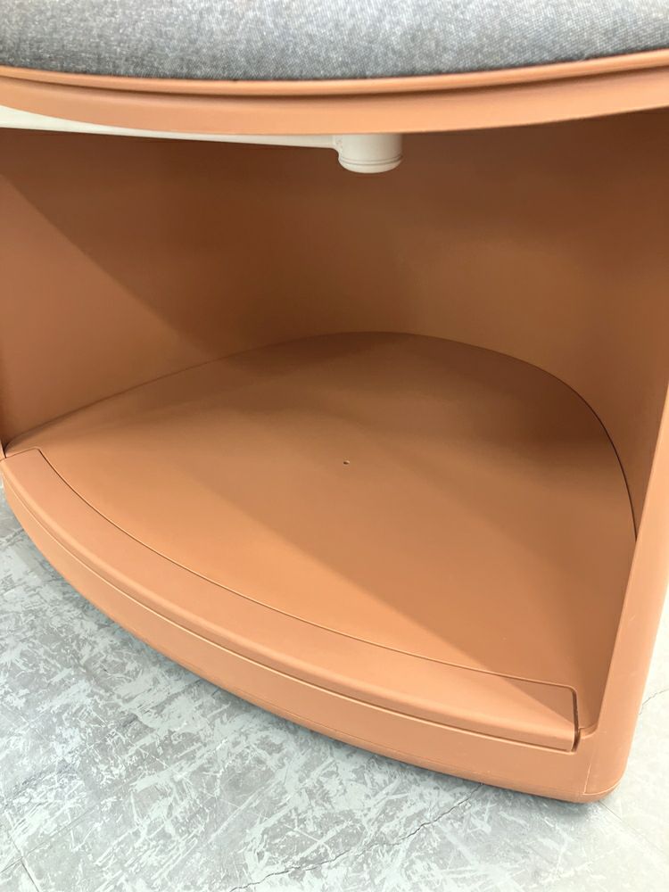 arper（アルペール）メモ台付きチェア 商品画像8