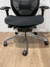 オカムラBaron(バロン)チェア 可動肘付バロンチェア 商品画像12